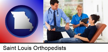 an orthopedist examining a patient in Saint Louis, MO